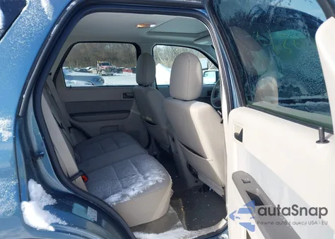 2011 Ford Escape Xlt из США, поврежденный, VIN 1FMCU9D76BKA40891